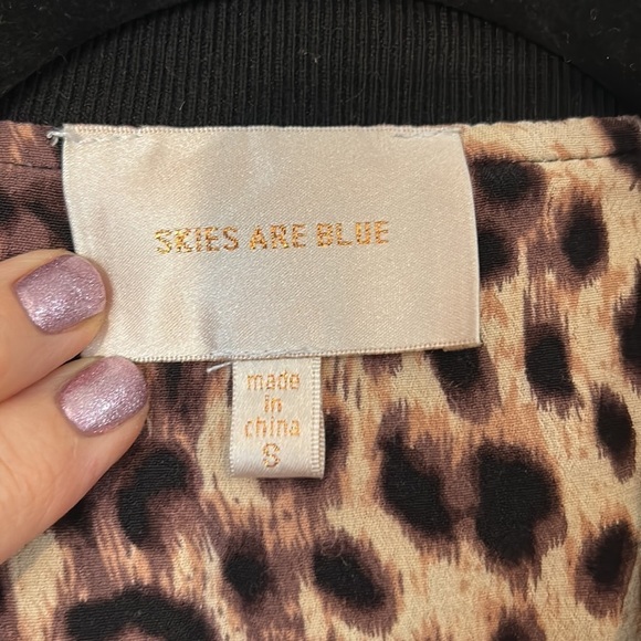 Skies are Blue Animal print silky bomber jacket size small - Picture 3 of 5